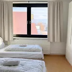 Apartament Schoene 3-zimmer City-wohnung Neumünster